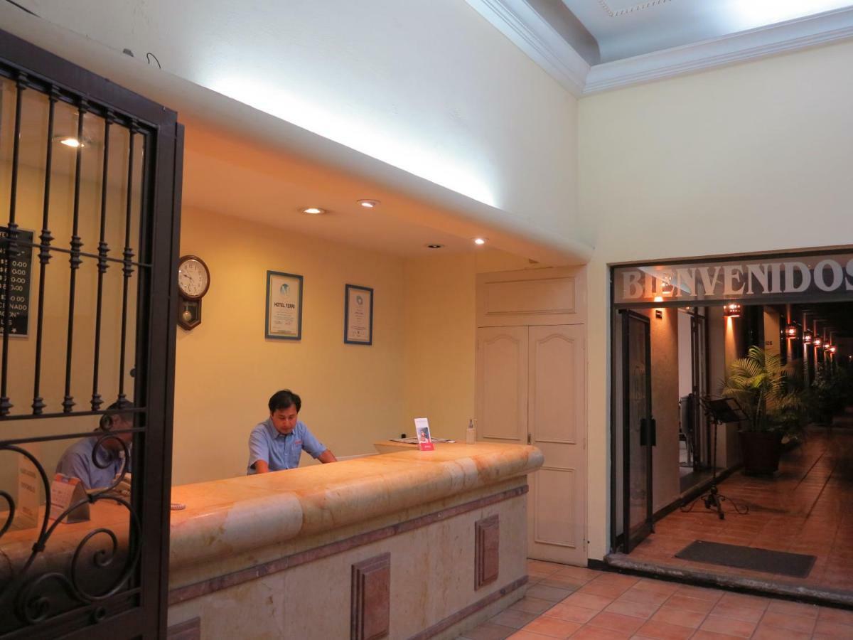 Hotel Ferri Oaxaca Экстерьер фото