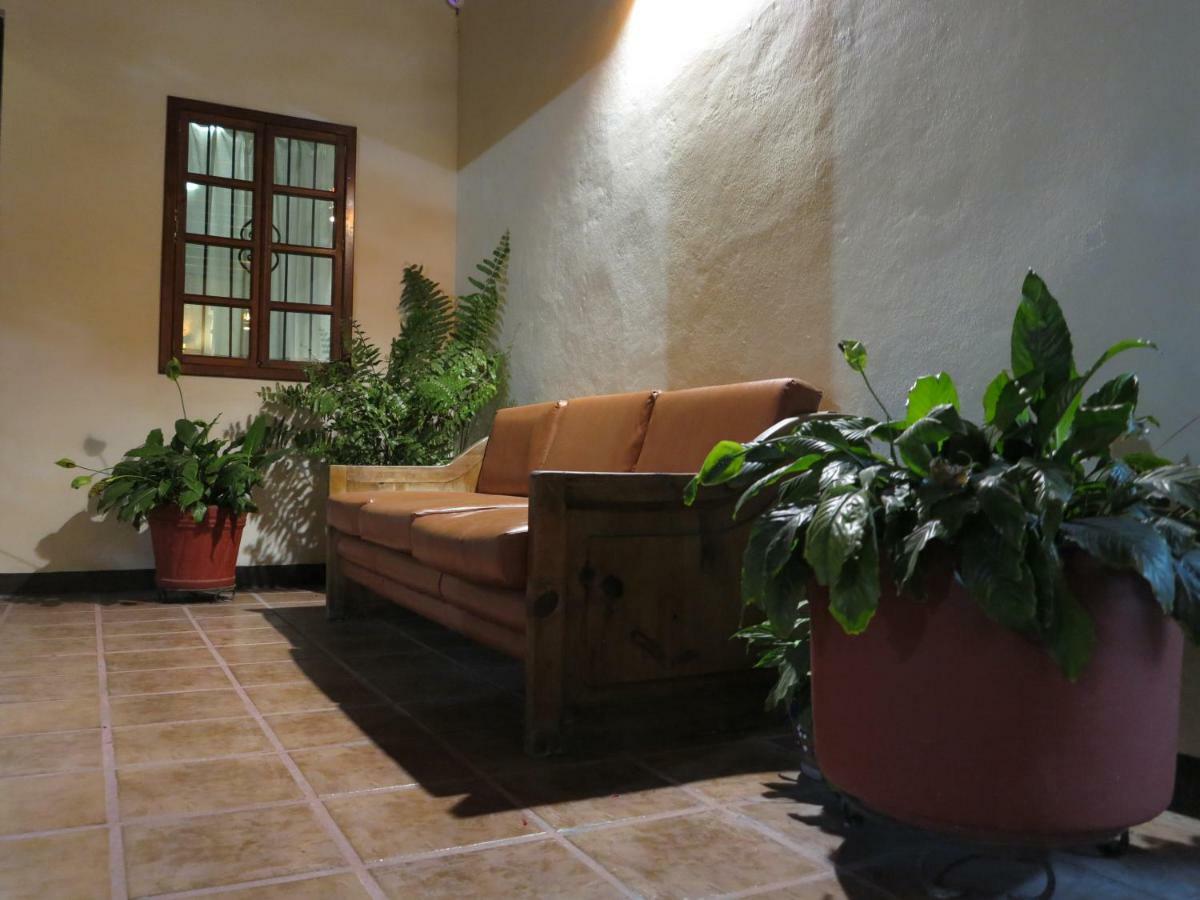 Hotel Ferri Oaxaca Экстерьер фото